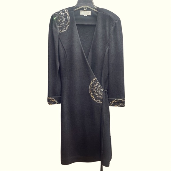 St. John Dresses & Skirts - St. John Evening Black Silver Sequin Detail Wrap Sweater Dress Sz 8